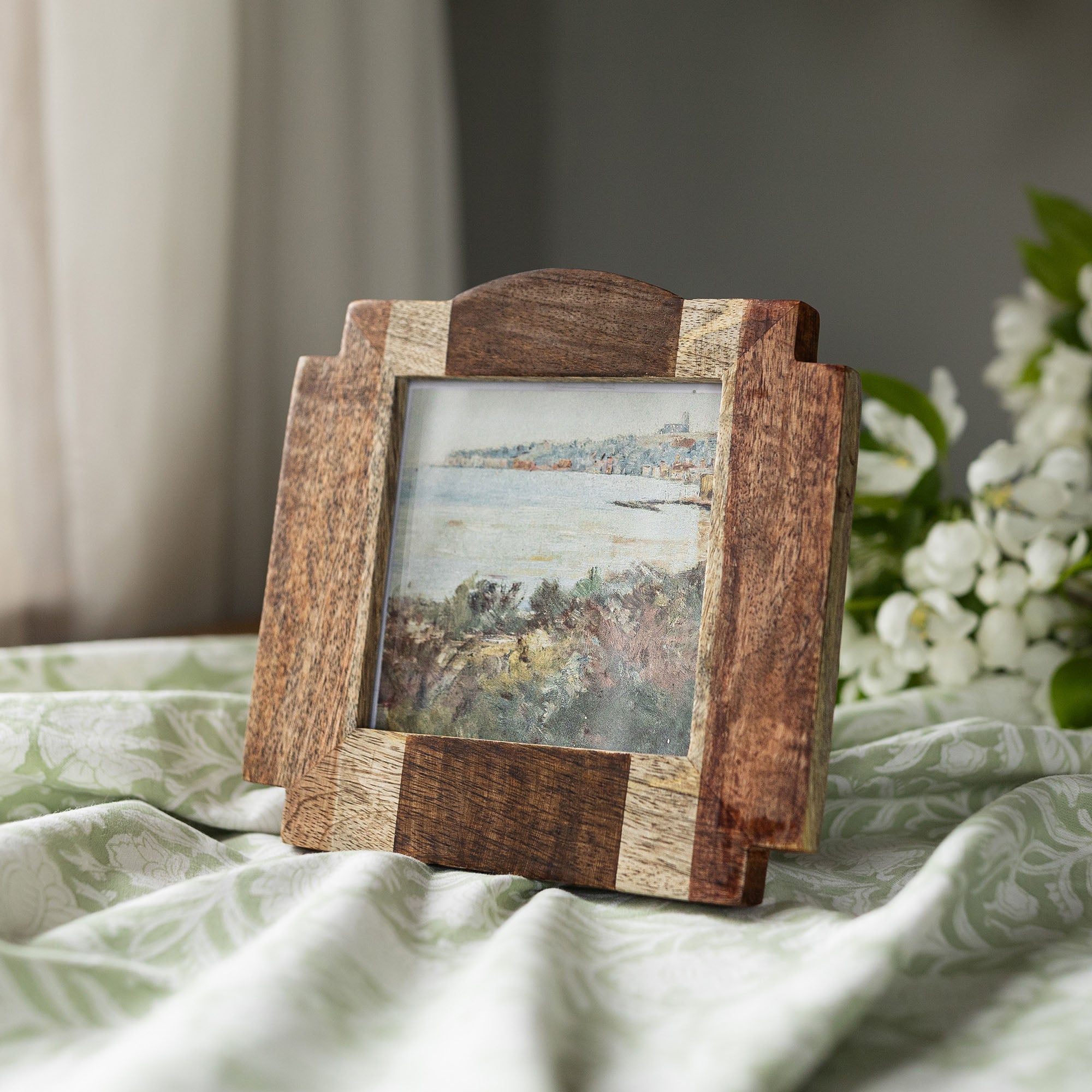 FLORENCE 4X4 PIECED WOOD PICTURE FRAME WITH GLASS PANE (MIN 2)