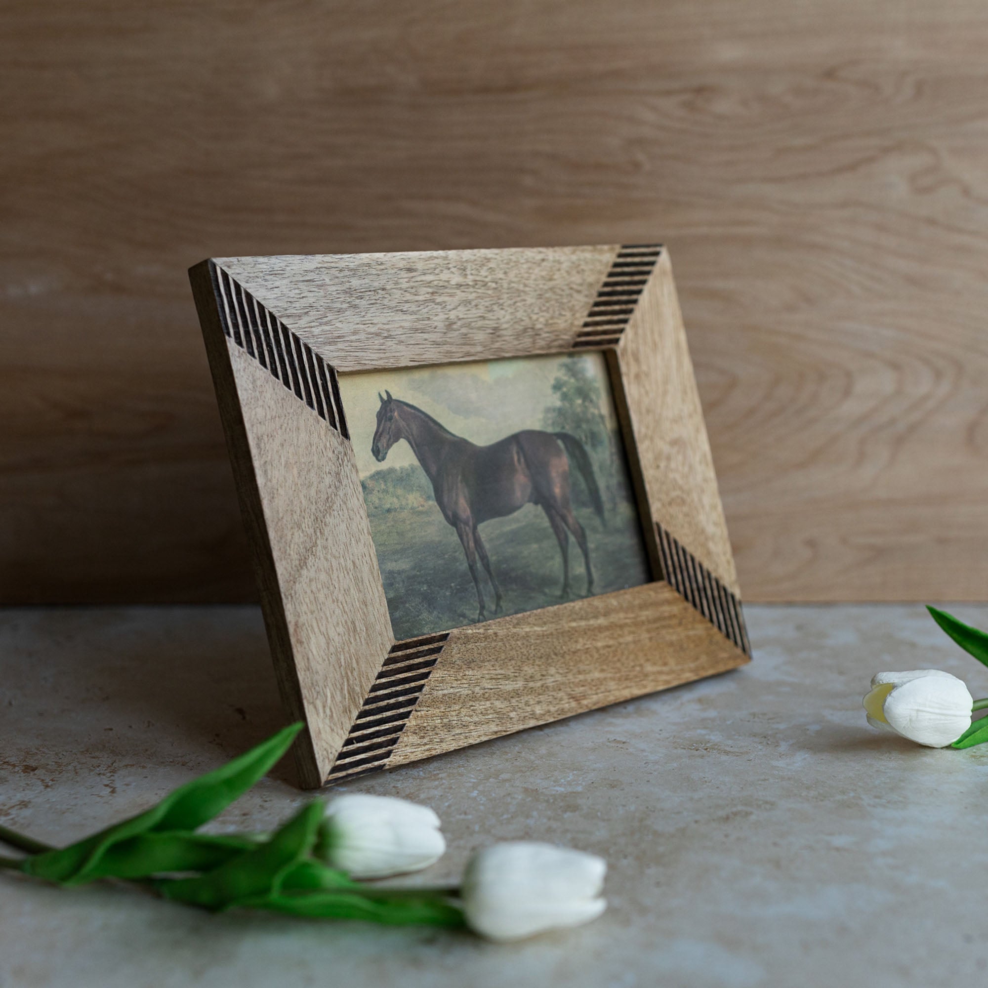 5X7 PHOTO COLESON STRIPED PICTURE FRAME WOOD (MIN 2)