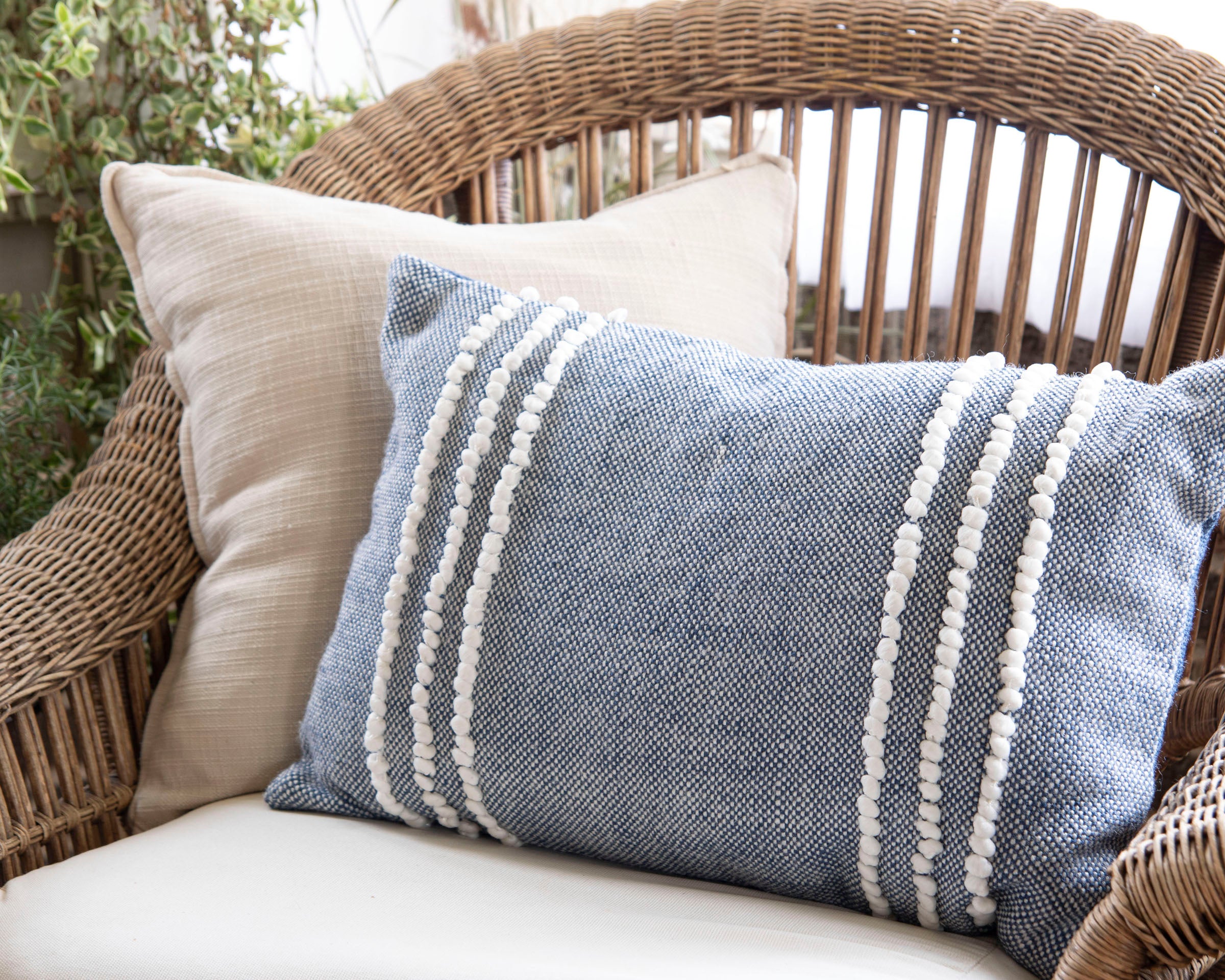 14X22 HAND WOVEN LINETT PILLOW BLUE (MIN 2)